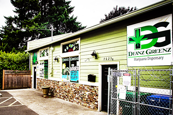 Deanz Greenz Marijuana Dispensary on Foster